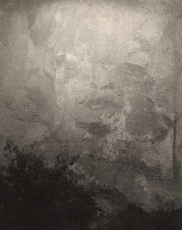 Tibor Honty - Wall with Woman's Head