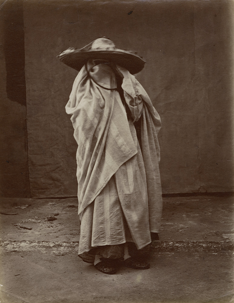George Washington Wilson Studio - Moroccan Woman in Tangiers