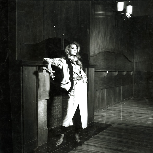 Anonymous - Female Model